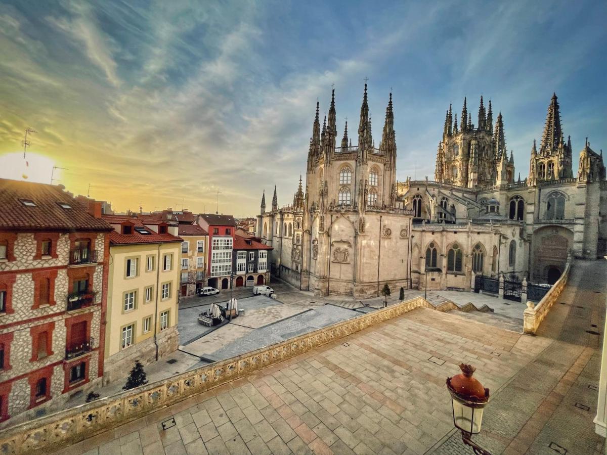 Una Mirada A La Catedral-Apartamentos Burgos Catedral 外观 照片